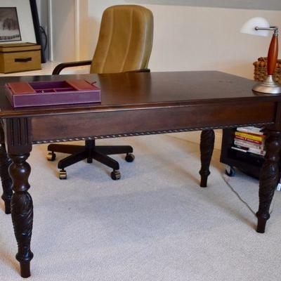 Kincaid desk