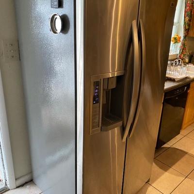 Side-by-side fridge, $250