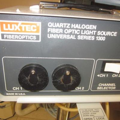 Luxtec Fiberoptic Light Source Universal Series 1300 