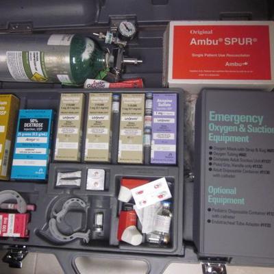 Emergency Oxygen & Suction Equipment 