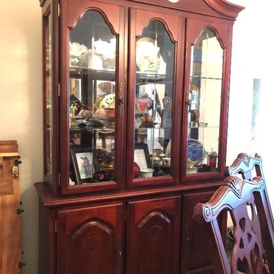 Colonial Cherry Stain China Cabinet (by Tonic Furniture Co.)