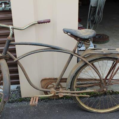 ANTIQUE BICYCLE OR SHOULD I SAY EARLY