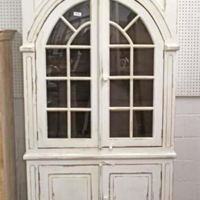  Colonial Style Shabby Chic 2 Piece Arch Door China Cabinet

Auction Estimate $300-$600 – Located Inside 