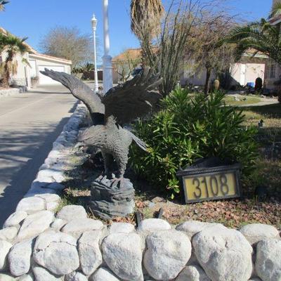 Large Iron Eagle, great yard art