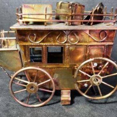 Metal Carriage Music Box plays the song, 