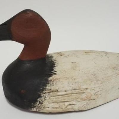 1018	ANTIQUE CARVED WOODEN DUCK DECOY, 15 1/2 IN L 
