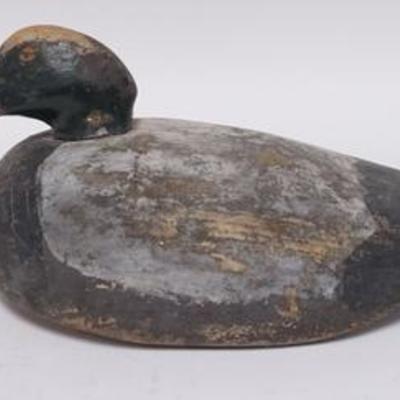 1178     CARVED WOODEN DUCK DECOY, 13 IN L 
