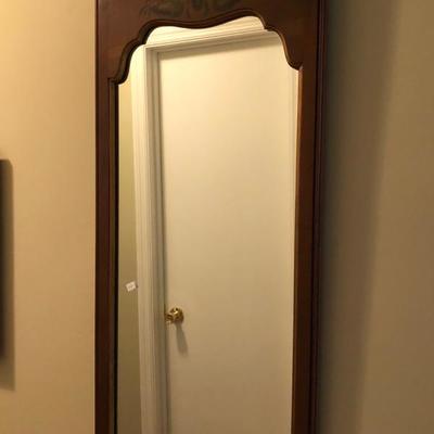 Sumter Cabinet Co. dresser/mirror $225