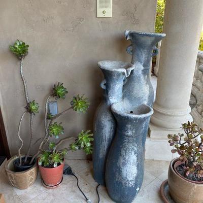 Water fountain garden decor
