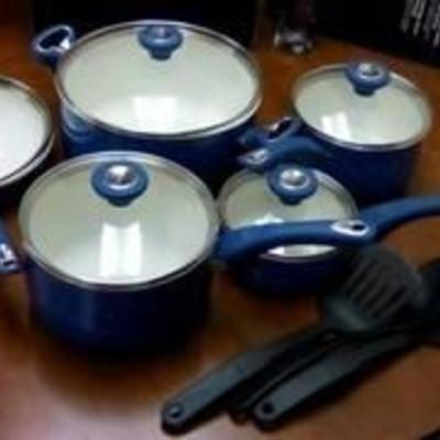 Farberware Cookware 13-Piece Cookware Set (BLUE) (OPEN BOX, AS IS)
