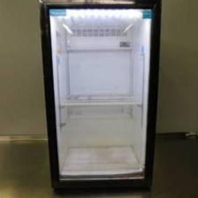 Single Door Merchandizing Cooler