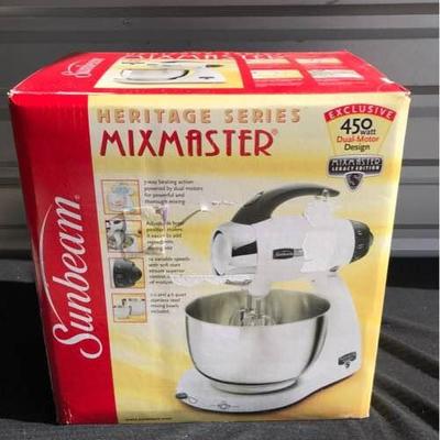 Sunbeam Mix Master, Heritage Series. 
-Not used, still in original packaging.
-3-way beating action, adjustable bowl for ease of adding...