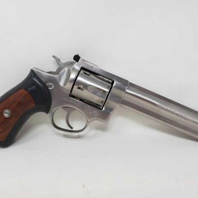390:Ruger GP100 .357mag Revolver with Holster
Serial Number: 171-90860
Barrel Length: 6