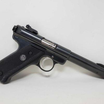 270: Ruger Mark II Target. 22lr Semi-Auto Pistol with Magazine and Case
Serial Number: 215-06663
Barrel Length: 5.5