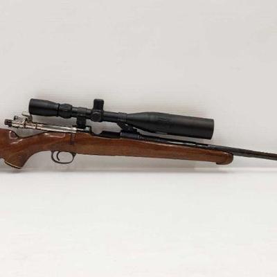 760: Mauser M98 .30-06 Bolt Action Rifle with Scope
Serial number: 20128 Barrel length: 24