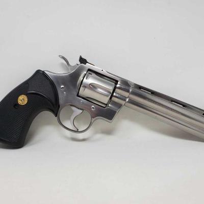 315: Colt Python .357mag Revolver with Case
Serial Number: T17344
Barrel Length: 6