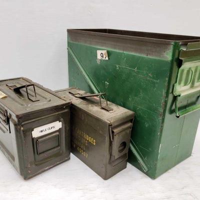 2555: Three Ammo Cans
Small- 10" x 4 " x 7" Medium- 12" x 6" x 7.5" Large- 19" x 8" x 14"