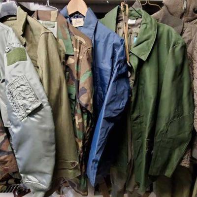 7102: Military Jackets
Bomber jackets, trenchcoats, collared, zip-up, buttons.