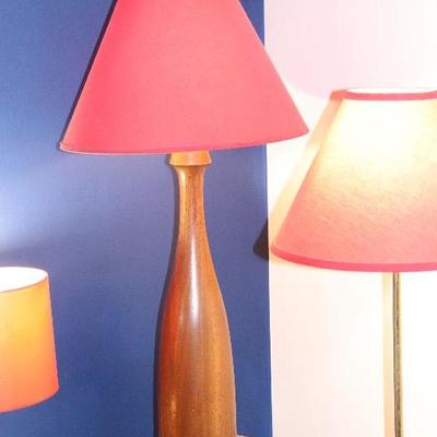 Nice wood lamp $45