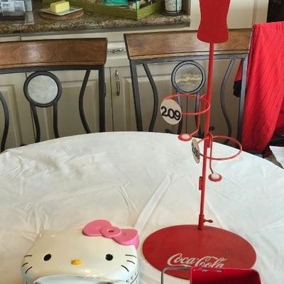 HKT426 Coca-Cola & Hello Kitty Collectibles