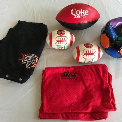 HKT434 Coca-Cola Memorabilia