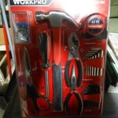 23 pc home tool set- New in package