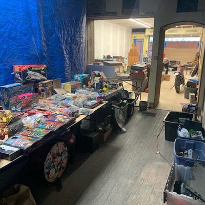 Estate sale photo