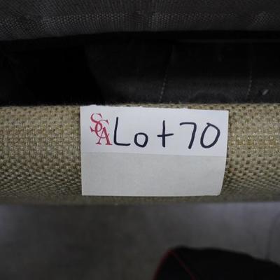 A19	#791 Eastern King Tweed Fabric Bed w/ Stearns & Foster Box and Matt