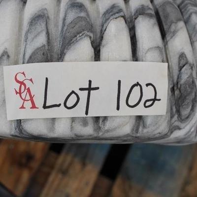 A4 	#1006 Large Grey/White Marble Fountain                                               Dims=64/40 Round