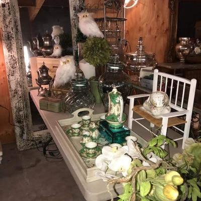 Amazing cottage design items!  All unpacked!