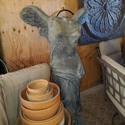 Winged Victory of Samothrace reproduction statue - approximately five feet concrete - very heavy!