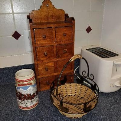 Lot # 66 - $15 Kitchen Items and Budweiser Mug  