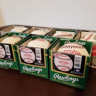 Lot # 218 - $ 20 Seven Rawlings Balls   