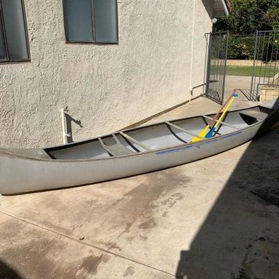 Grumman 17' Aluminum Canoe $275