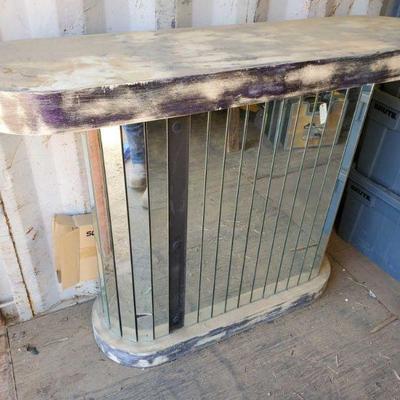 4206: Table with Mirrored Base
Measures approximately 39" x 56" x 15"
