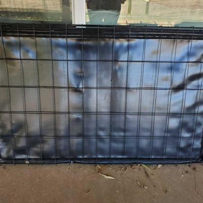 5026: Large Dog Crate
Measures approx Folded 48"x29"