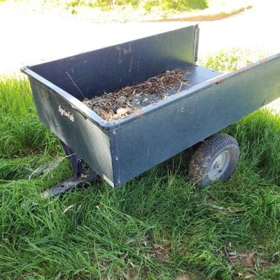 65: 6.5' Agri Fab UTV Trailer
Box measures approximately 14" x 37" x 61"