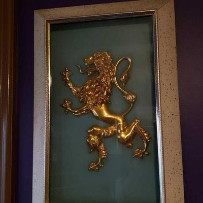 9020: 3 Frame Pieces of Artwork and Mirror
Measurements range from approx 10" x 8" to 18" x 24"