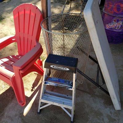 3510: 2 Chairs, 2' Ladder, Lifetime Plastic Table, and Metal Basket
Table top measures approximately 4' x 2'