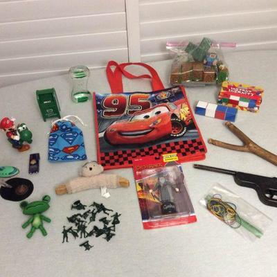 MVP024 Mine Craft, Super Mario Bros., Lord of The Rings and Other Toys