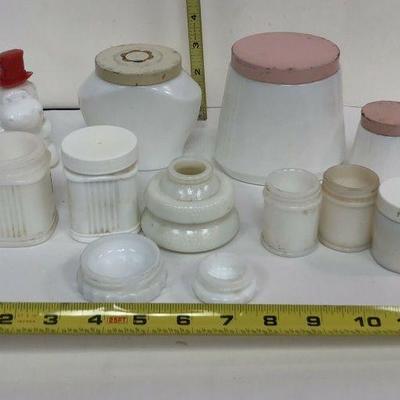 https://www.ebay.com/itm/114119682270 LAN586: 12 Vintage Milk Glass Jars Local Pickup