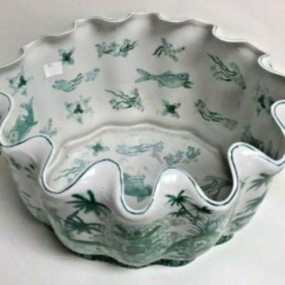 https://www.ebay.com/itm/124082616339 SM3035: LARGE CLAM SHAPED ASIAN POT PLANTER GREEN AND WHITE