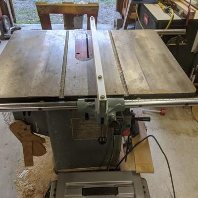 Delta 10" tilting arbor saw 
