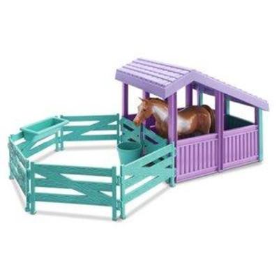American Plastic Toys Horse Stable with Water Pail and Feeding Trough
