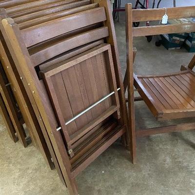 Ten wooden, foldable chairs