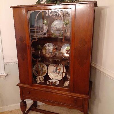 Renaissance China Cabinet matching table, chairs, buffet and sideboard