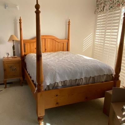 Pair of 4 poster, pine, full size beds