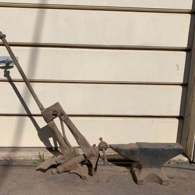 Blacksmith Vice and Anvil