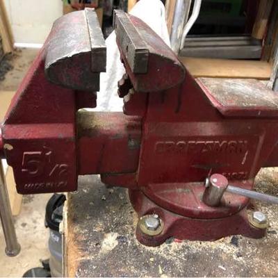Craftsman 5 1/2 Inch Bench Vice