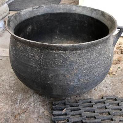 Cast Iron Cauldron